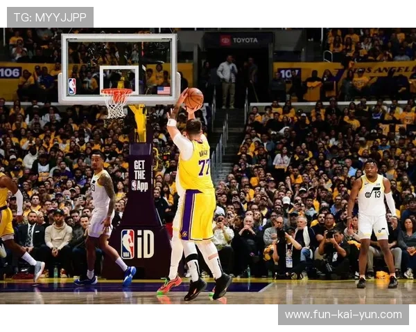 东契奇狂砍三双，湖人主场击败热火取得三连胜，东契奇来湖人